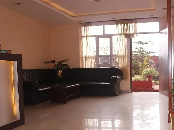 Hotel Holly Temple Tree كاتماندو
