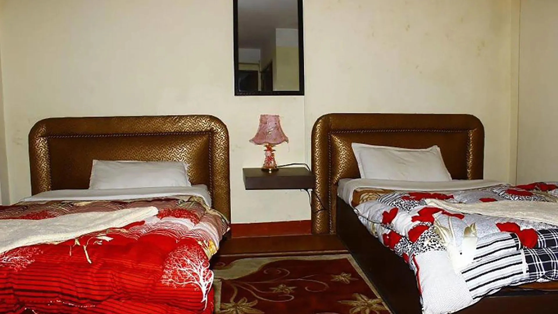 Hotel Holly Temple Tree كاتماندو